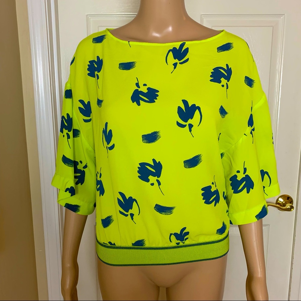 Armani Exchange Patterned 3/4 Sleeve Neon Top Sz S